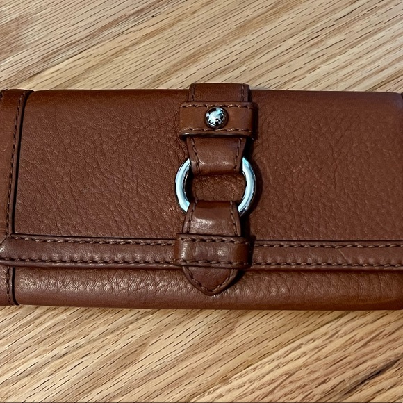 Banana Republic Leather Tote Bag and Wallet Set - Picture 10 of 14